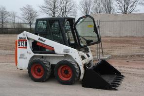   BOBCAT, AVANT, CASE, Caterpillar, Fiat Hitachi, Heman, Hitachi, JCB, John Deer, Mustang, New Holland, Terex, Venieri, Volvo, Xgma, Yutong