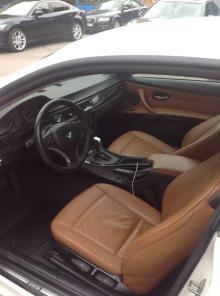 Продаю автомобиль BMW 320i купе 2009 года