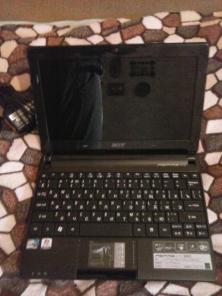  , ,  () Acer Aspire One