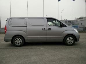 Hyundai H-1 (Grand Starex)   2012 .