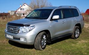 Toyota Land Cruiser, 2011