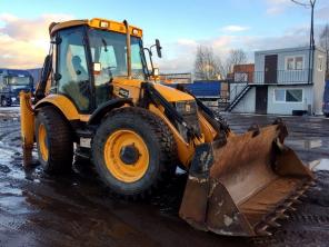 - JCB 4CX 2009 