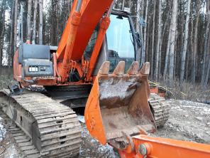  /   Hitachi ZX200   16  Long Reach  