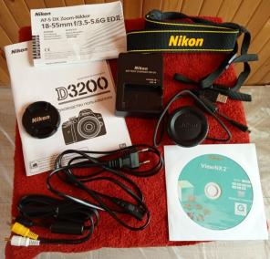    Nikon D3200