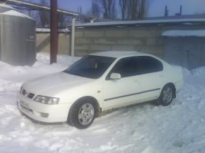  Nissan Primera 1,6 98 ..