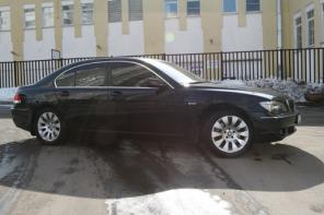 BMW 750. 2007 .. 