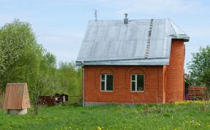 Продам дачу Симферопольское ш. 35 км. от МКАД, в центре д.Сидориха