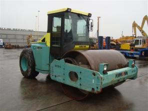 AMMANN — AC110-3N Каток грунтовый