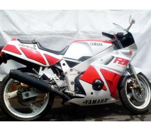 Yamaha FZR400