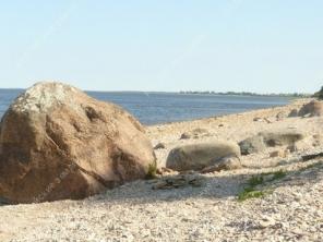 Земельные участки на берегу живописного места озера Ильмень Новгородской области