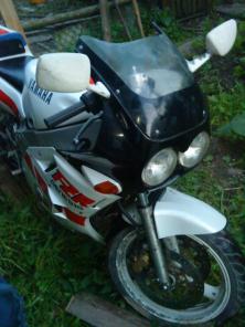  yamaha fzr 400