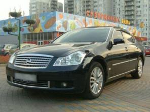  Nissan Fuga 2005