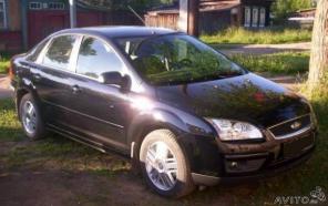   : Ford Focus, 2007  410 000 .