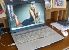    Acer Aspire 7520  14 500 .