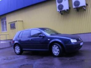  Volkswagen Golf     290 000 .  !   :  2000