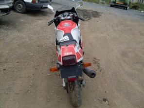 Продаю спорт-байк Yamaha FZR400