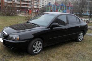  Hyundai Elantra 2004 ..