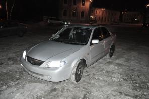 Mazda 323 2001 ,  163000 .,  