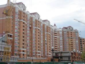 Продается 2к.кв,Пл:62кв.м,Бизнес Класс. м.Гочакова15п.Огорож.террит.