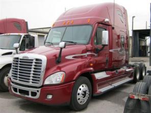   Freightliner Cascadia,   / Freightliner Cascadia,    Freightliner Cascadia /