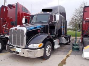   Peterbilt 384