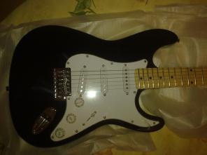  Fender Stratocaster 