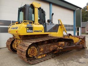   Komatsu D65PX-15