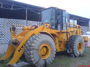 Фронтальный погрузчик Hyundai HL770