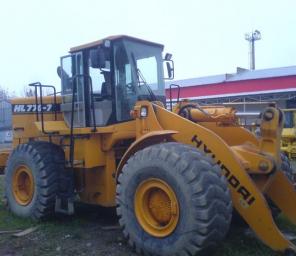 Фронтальный погрузчик Hyundai HL770