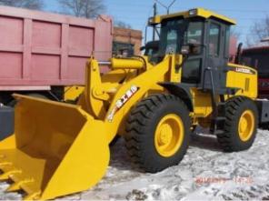 продам фронтальный погрузчик XCMG LW300F, LW500F