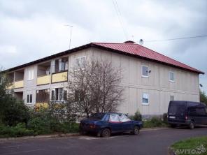 2 ком. кв., 78 кв. м. в п. Углово + гараж и подвал