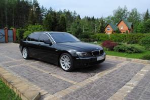  BMW 750 Li