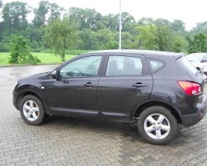  2007  Nissan Qashqai 7800usd