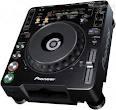 2x Pioneer Cdj-2000MK3 & Djm-2000 Mixer