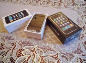  iPhone 3Gs Sim-Free. . 