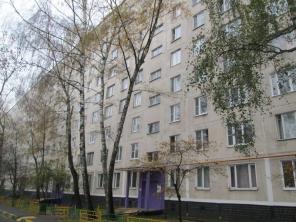 Продам квартиру 4-к квартира 64 м² на 1 этаже 9-этажного панельного дома