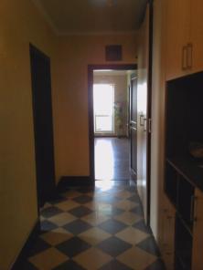 Продаю квартиру около метро Гагаринская.