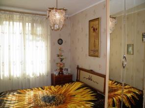 Продается 2-к кв., метро Улица 1905 год, ул. Заморенова д.40