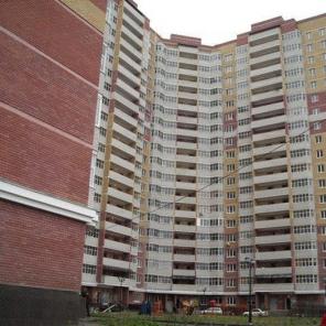 Продам новую 2-х комнатную квартиру по Чуйкова 62