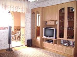 Хорошая квартира в заметчательном месте.