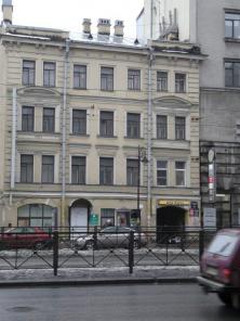 Продается двухкомнатная квартира в Центре