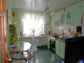 Продаю 3-х комнатную квартиру в центре, с видом на Волгу, Ильинская площадь