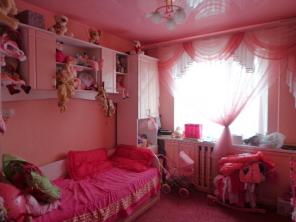 Продаю 3-х комнатную квартиру в центре, с видом на Волгу, Ильинская площадь