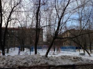 2-х квартира. Сталинский дом. Отличный район.