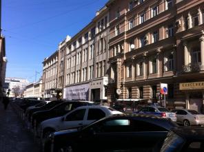 Кв-ра в Центре 98м2. 1/5этаж Под нежилой фонд