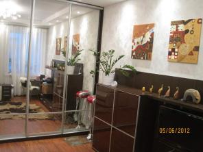 Продам двухкомнатную квартиру, 59 кв.м. Центр!