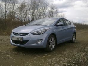 Hyundai Elantra 2012 