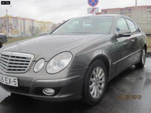 Mercedes-Benz E-klasse (W211)