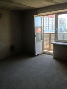 Продаю 2-х ( двухкомнатную квартиру) 64 кв. м. в Краснодаре.