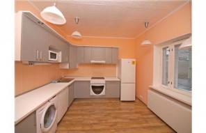 Трехкомнатная квартира в центре